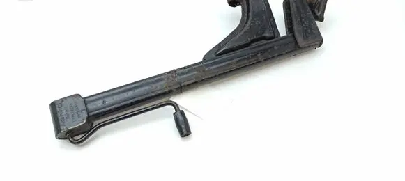 BMW 7 E23 Lift Jack 71121119558
