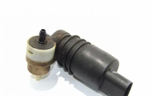 Volkswagen Transporter - Caravelle T5 Windscreen/windshield washer pump