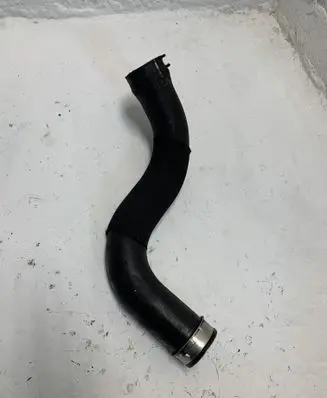 Audi A6 S6 C6 4F Intercooler hose/pipe 4F0145737D