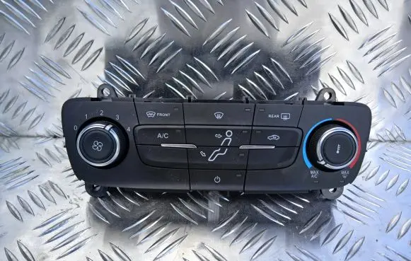 Ford Focus Climate control unit