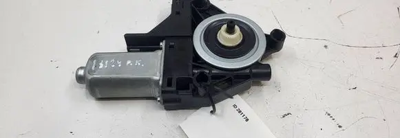 Volvo V60 Front door window regulator motor 966268103