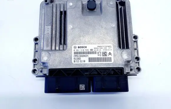 Peugeot 208 II Engine control unit/module 9838217080 9851331280
