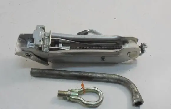 Volkswagen Golf IV Lift Jack 8L0011031A