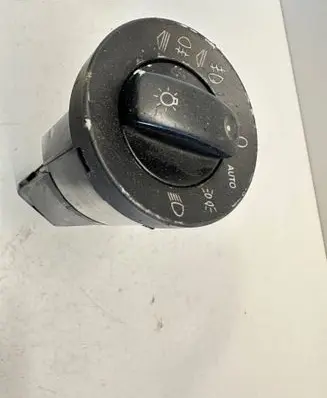 Audi A4 S4 B6 8E 8H Light switch