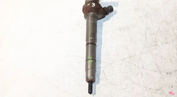 Volkswagen PASSAT CC Fuel injector 03L130277J 0445110369