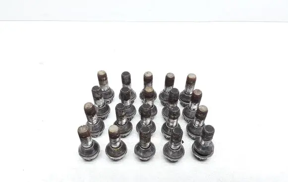 Volvo XC90 Nuts/bolts 