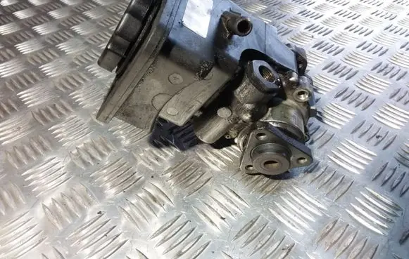 BMW 3 E46 Power steering pump 7692974519 6756575