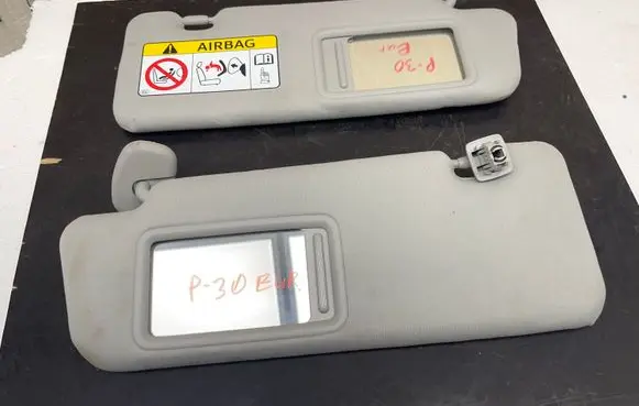Toyota Prius (XW30) Sun visor