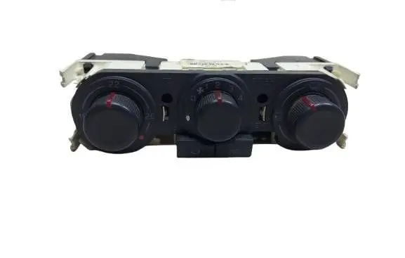 Seat Ibiza III (6L) Climate control unit 6L0820045