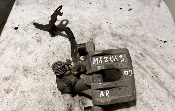 Mazda 3 I Rear brake caliper
