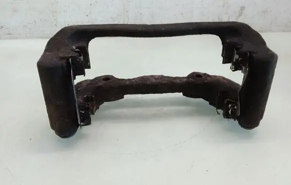 Mercedes-Benz E W212 Front Brake Caliper Pad/Carrier 