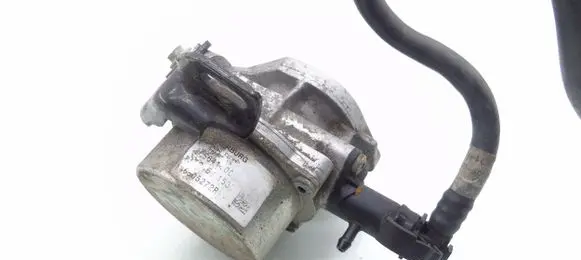 Renault Megane III Vacuum pump 146505272R