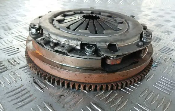 Suzuki Swift III Clutch set kit