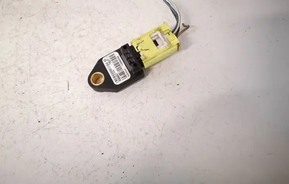 Dodge Caliber Airbag deployment crash/impact sensor p04896065aa