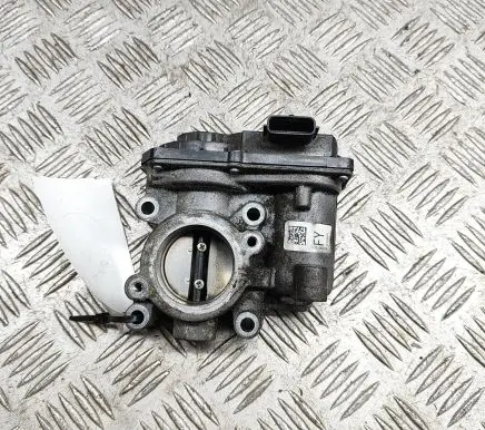 Renault Captur Throttle valve 161206038R
