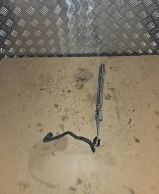 Toyota RAV 4 (XA40) Fuel main line pipe 