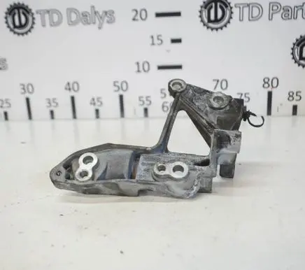 Generator/alternator bracket