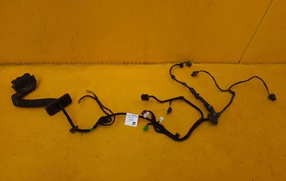 Mercedes-Benz S W222 Rear door wiring loom A2225403811
