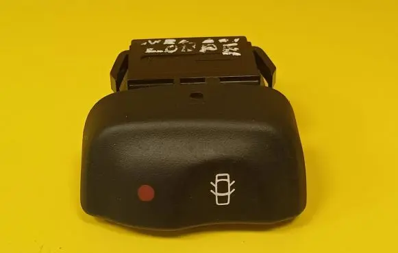 Renault Megane I Central locking switch button 841242B