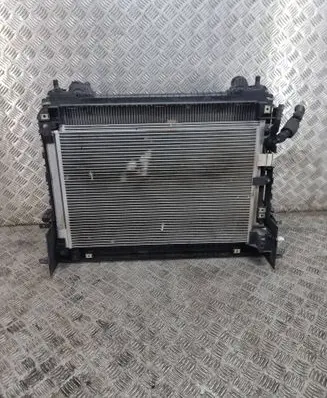 Jaguar F-Pace Radiator set M8A28C607BD HK838005DB GX7319710BD