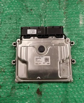 Hyundai Tucson TL Engine control unit/module 391992BBD0 1A85119X 9001320053KE