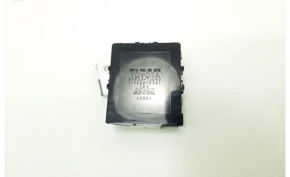 Toyota Hilux (AN10, AN20, AN30) Other control units/modules 8953371040