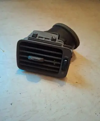 Volvo S80 Dashboard side air vent grill/cover trim 130082001