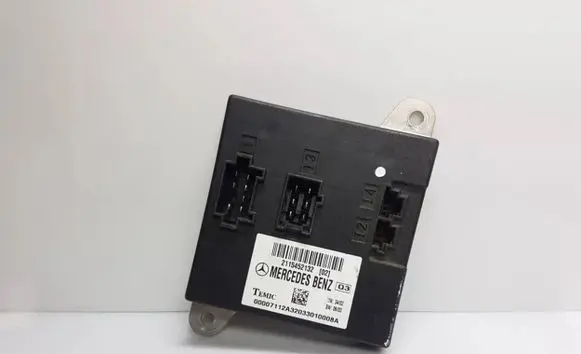 Mercedes-Benz E W211 Comfort/convenience module 2115452132