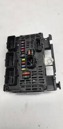 Peugeot 307 Fuse module 9656005580 BSML0100 S118983001H