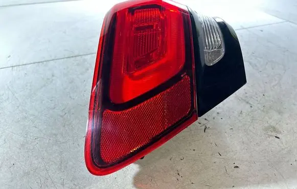 Jeep Grand Cherokee Rear/tail lights 68142943AG P68142943AG 020218A