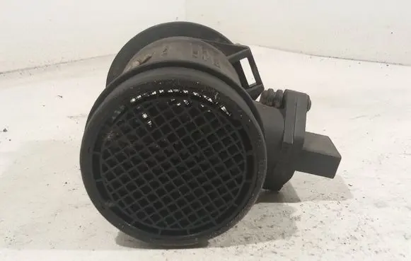 Audi A6 S6 C5 4B Mass air flow meter 0281002429