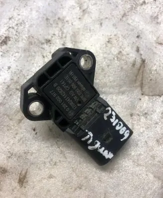 Volkswagen Tiguan Turbo air boost pressure sensor 0281002977