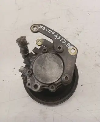 Mercedes-Benz Vito Viano W638 Power steering pump A6042360010