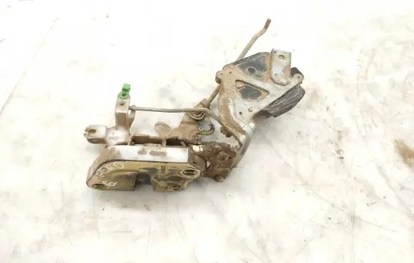 Mitsubishi Pajero Tailgate/trunk/boot lock/catch/latch
