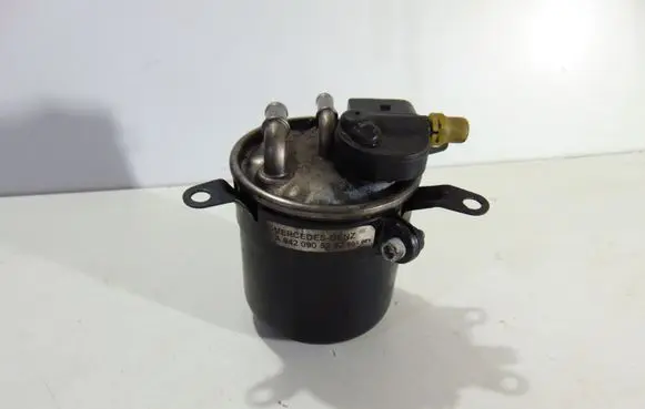 Mercedes-Benz ML AMG W166 Fuel filter housing 