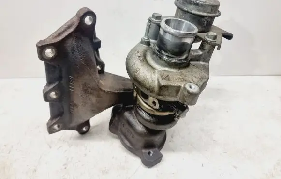 Dacia Sandero Turbo 144103742R