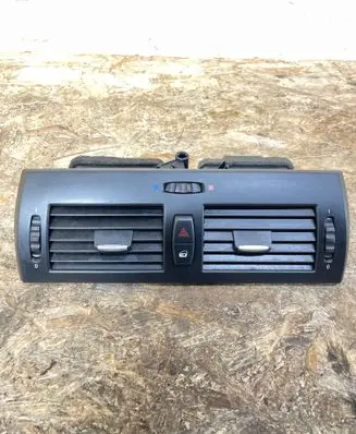 BMW X3 E83 Dash center air vent grill 3400074 64223400074
