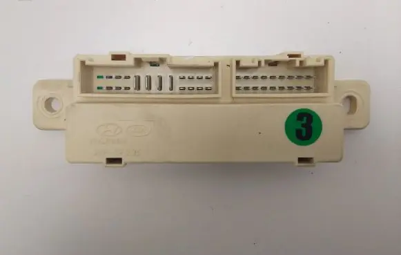 KIA Ceed Fuse module 919402H130