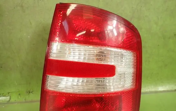 Skoda Fabia Mk1 (6Y) Rear/tail lights DEPO665-1910R