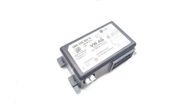 Skoda Superb B8 (3V) Gateway control module 5NA035284B