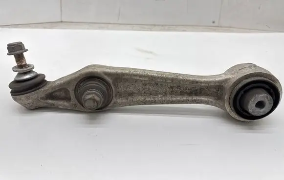 Tesla Model S Front lower control arm/wishbone P102735100C 102735100C