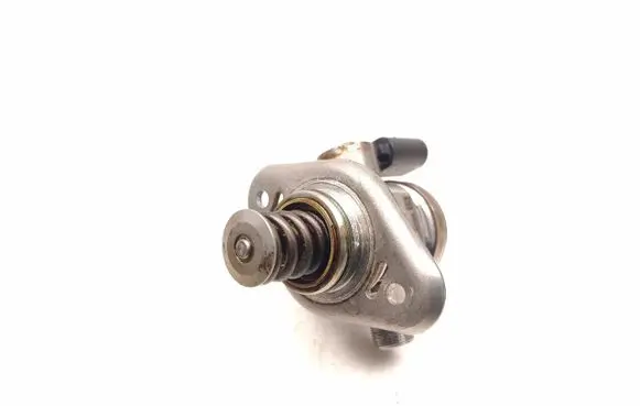 Dacia Duster Fuel injection high pressure pump 166303162R A2820700001