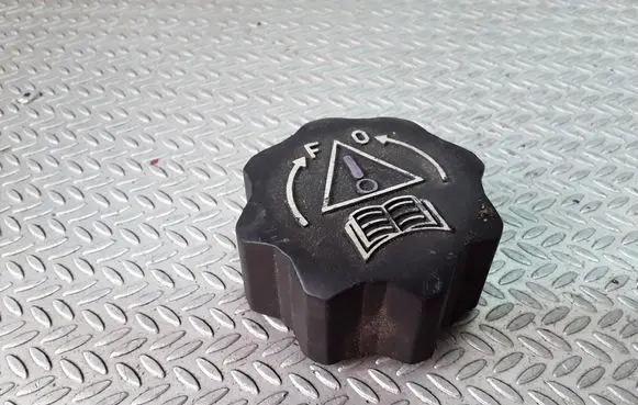 Citroen Berlingo Coolant expansion tank/reservoir cap 