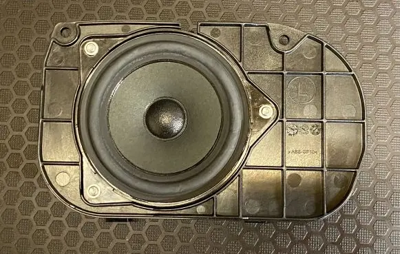 BMW 5 F10 F11 Parcel shelf speaker 9239183 497107 16014910