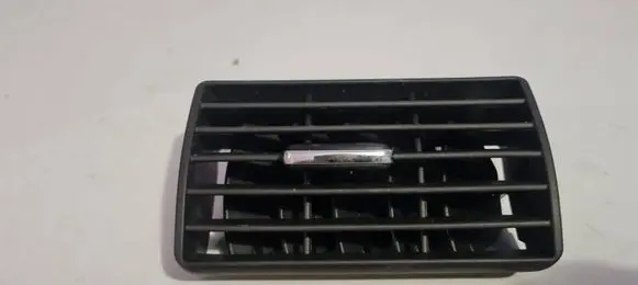 Ford Focus Dashboard side air vent grill/cover trim 7S7119C893AA 256512