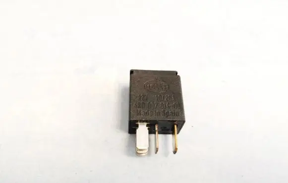 Volvo S80 Other relay 9441161 4rd007814-00