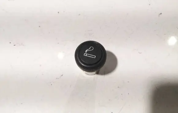 Toyota Corolla E120 E130 Cigarette lighter 