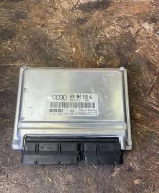 Audi A4 S4 B6 8E 8H Engine control unit/module 8E0909518AL 0261208228