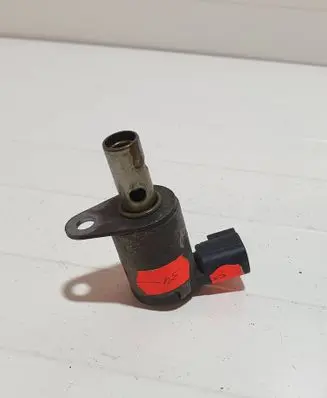 Volvo XC90 Camshaft vanos timing valve 6G9N6D255AD 4180 02141195