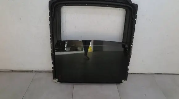 BMW 6 F12 F13 Sunroof glass 